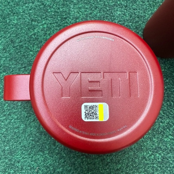 Yeti Rambler Collection Brick Red and Harvest Red - Picture 6 of 12